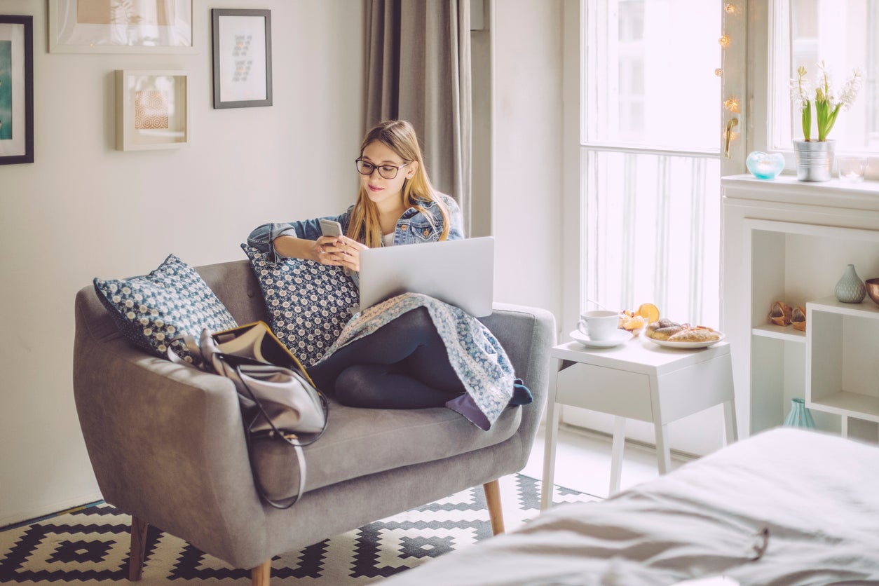 How to Write a Monthly Budget