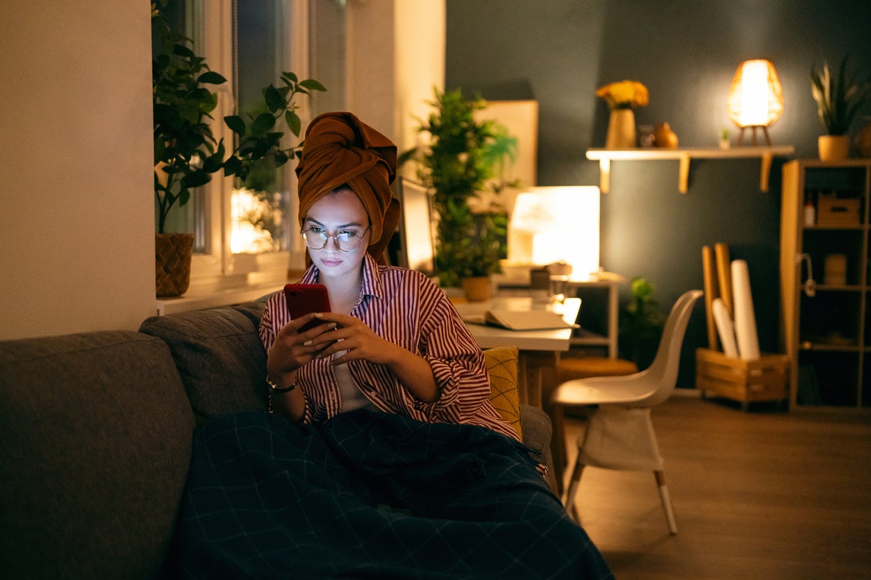 How to Compare Student Loan Refinancing Lenders