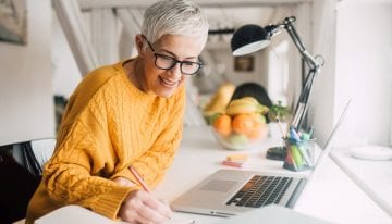 Woman on laptop