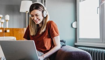 woman on laptop