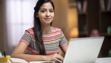 woman on laptop