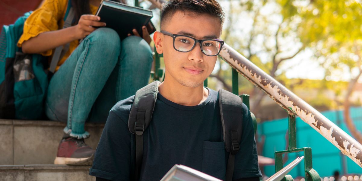 7 Top Scholarships for the Asian American and Pacific Islander Community | Education Loan Finance