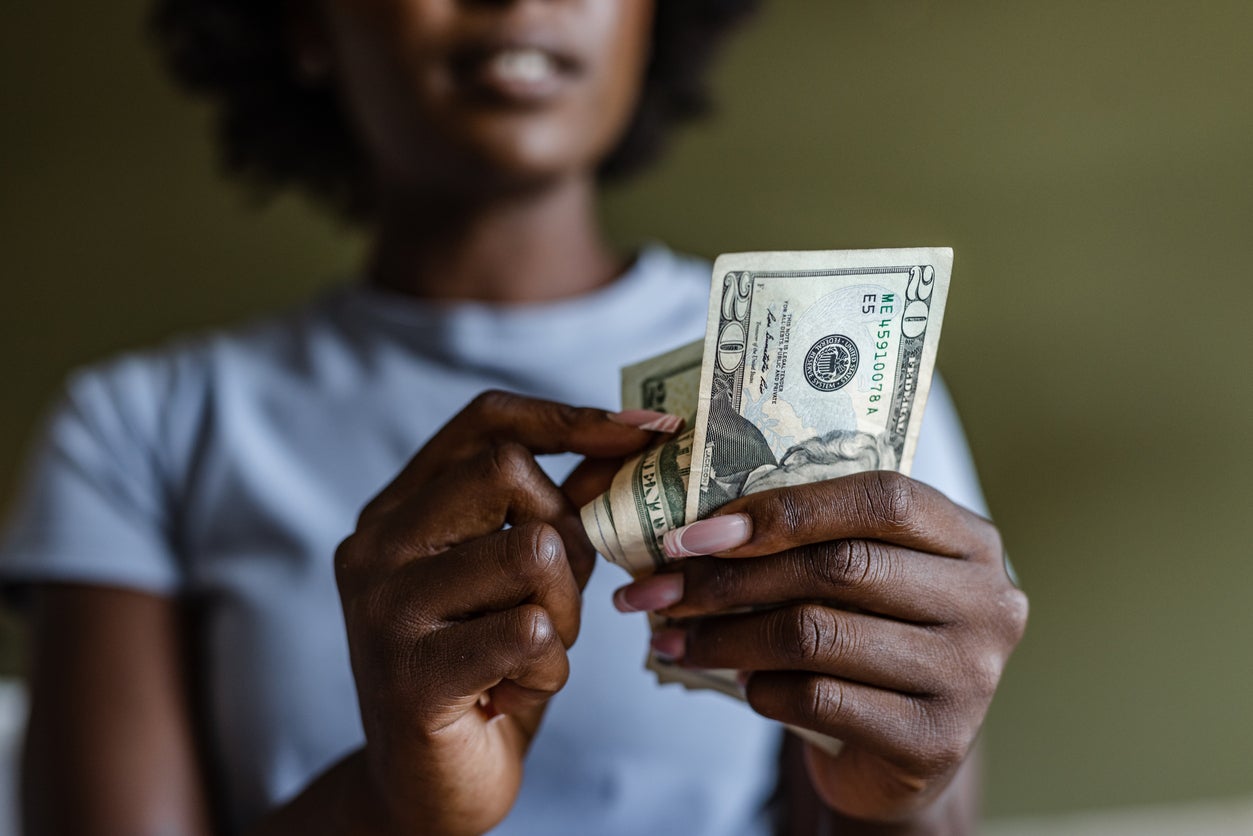 Is it Better To Finance A Purchase Or Pay Cash? | ELFI