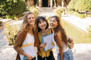 Image for Can International Students Apply for Student Loans in the U.S.?